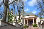 Otoczenie Kościoła Parafialnego :: &copy; ks. Mateusz Stawecki
